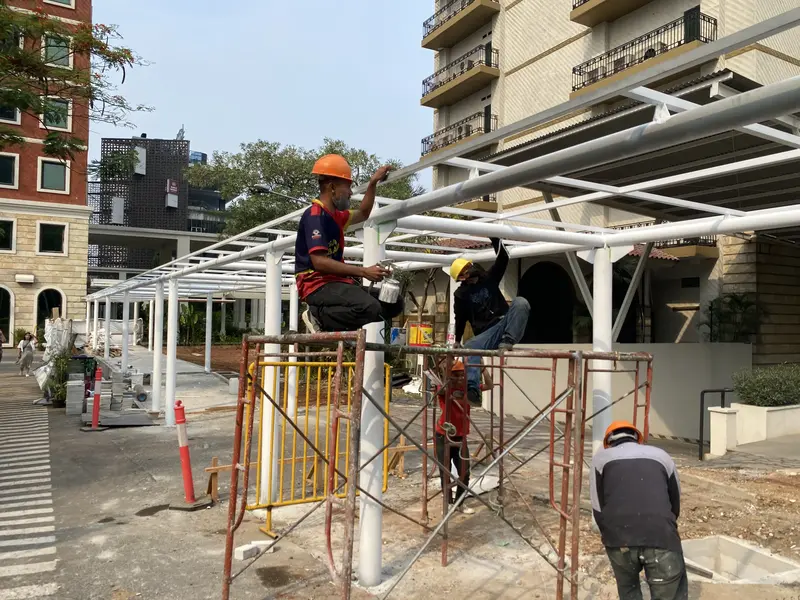 Canopy Pedestrian Arcadia Simatupang
